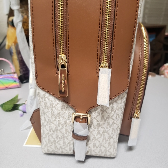😍NWT Michael Kors Jaycee Large Backpack - Picture 5 of 6